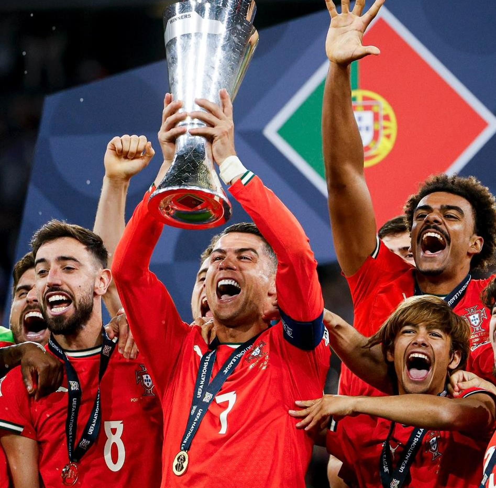 葡萄牙战俄罗斯，C罗力争国际比赛胜利的简单介绍