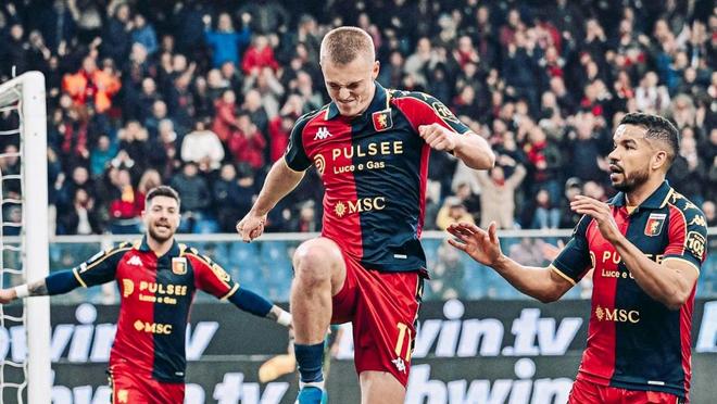 关于佛罗伦萨客场战平，积分榜徘徊中游的信息