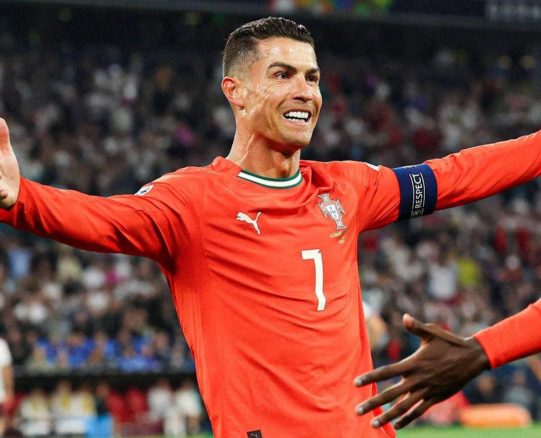 葡萄牙队表现抢眼,成功晋级四强 葡萄牙队表现抢眼,成功晋级四强