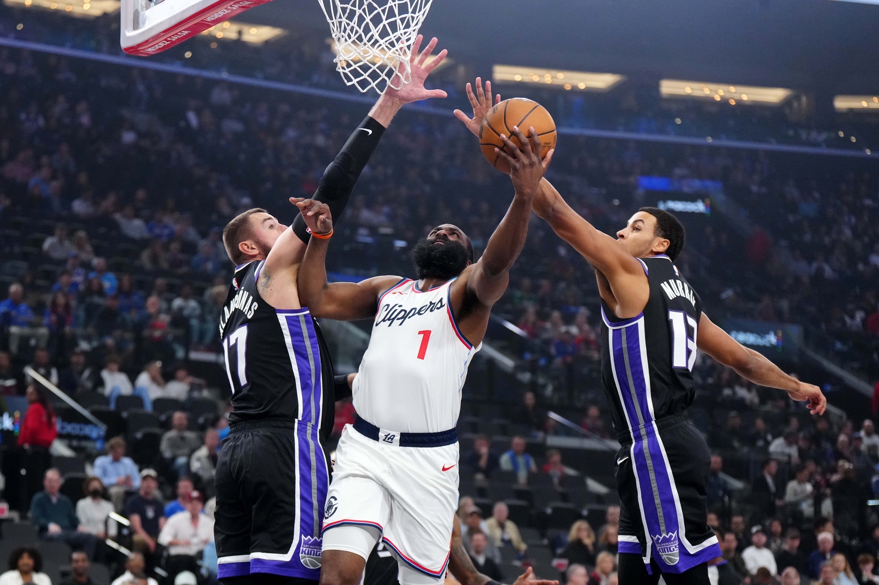 AYXapp下载-NBA球员在比赛中交出高效率的表现