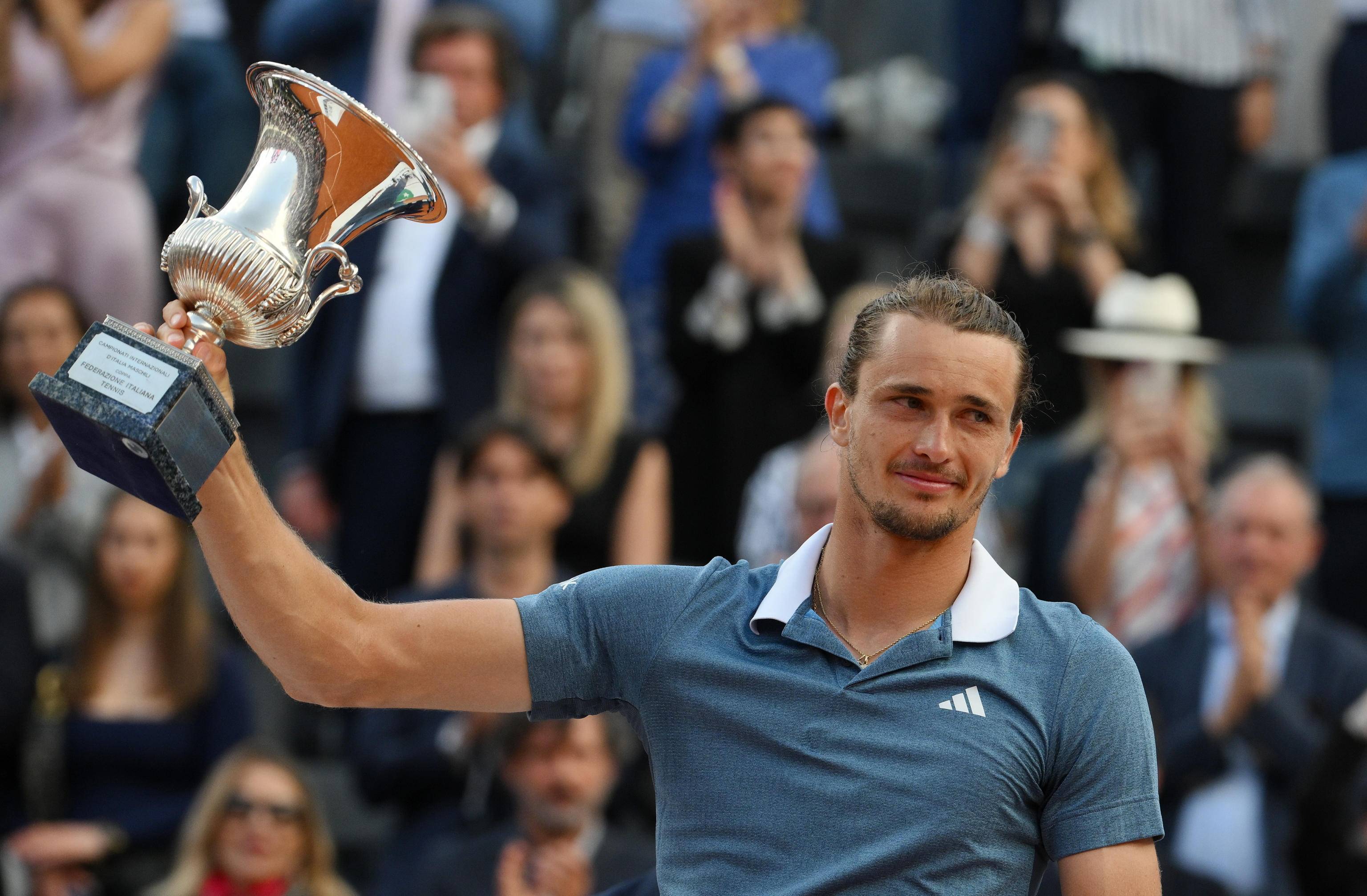 关于温网绝杀联合杯，兹维列夫惊艳四座的信息